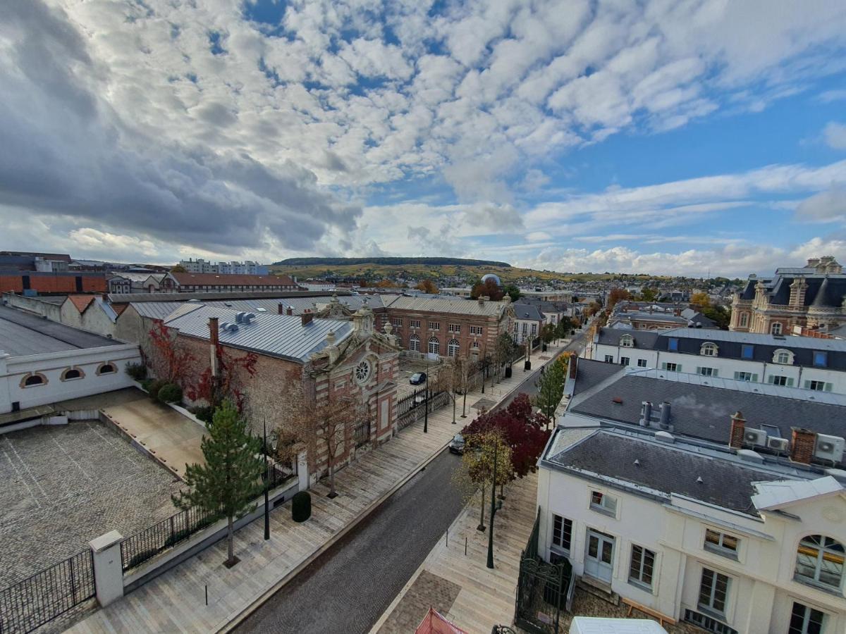 דירות L'Epopee Panoramique - Parking - Avenue De Champagne - Épernay מראה חיצוני תמונה
